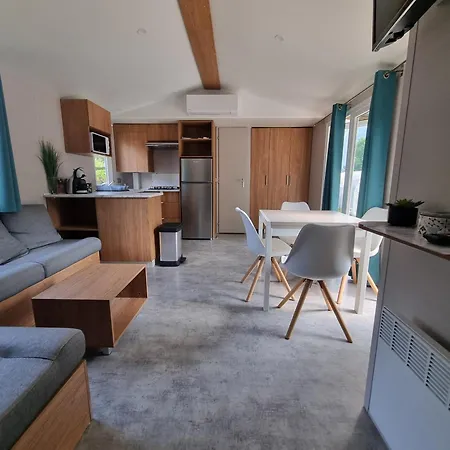 Camping Le Hameau Des Pecheurs Novalaise