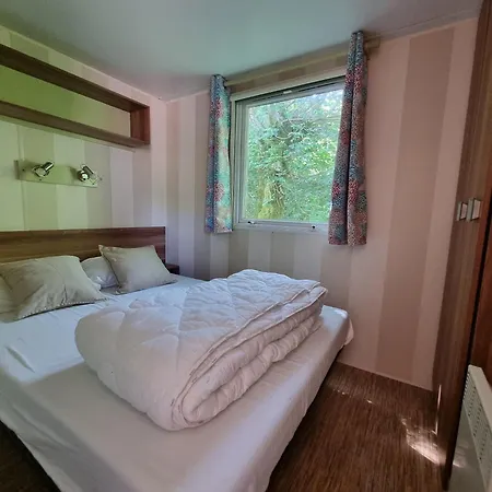 Camping Le Hameau Des Pecheurs Novalaise